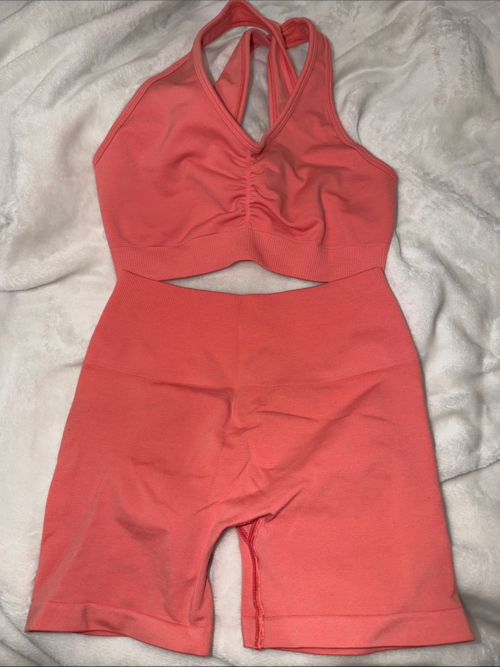 Alphalete Coral Seamless Ruched Sports Bra & High-Waist Bike Shorts Set